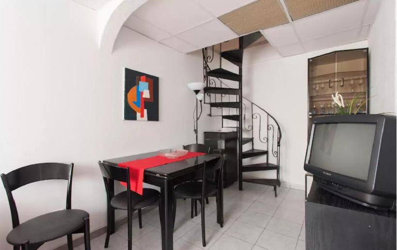 Duplex Alfama Apartment Lisbon Exterior photo